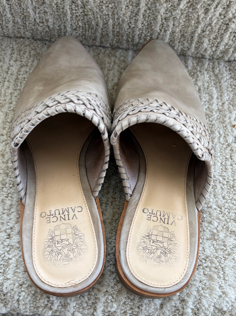 Vince Camuto Sona mules in Taupe. Size 7.5 - Picture 3 of 6